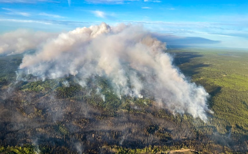 The Kiskatinaw River wildfire along the B.C.-Alberta border can be seen from the sky in early June. (Photo: Alberta Wildfire)