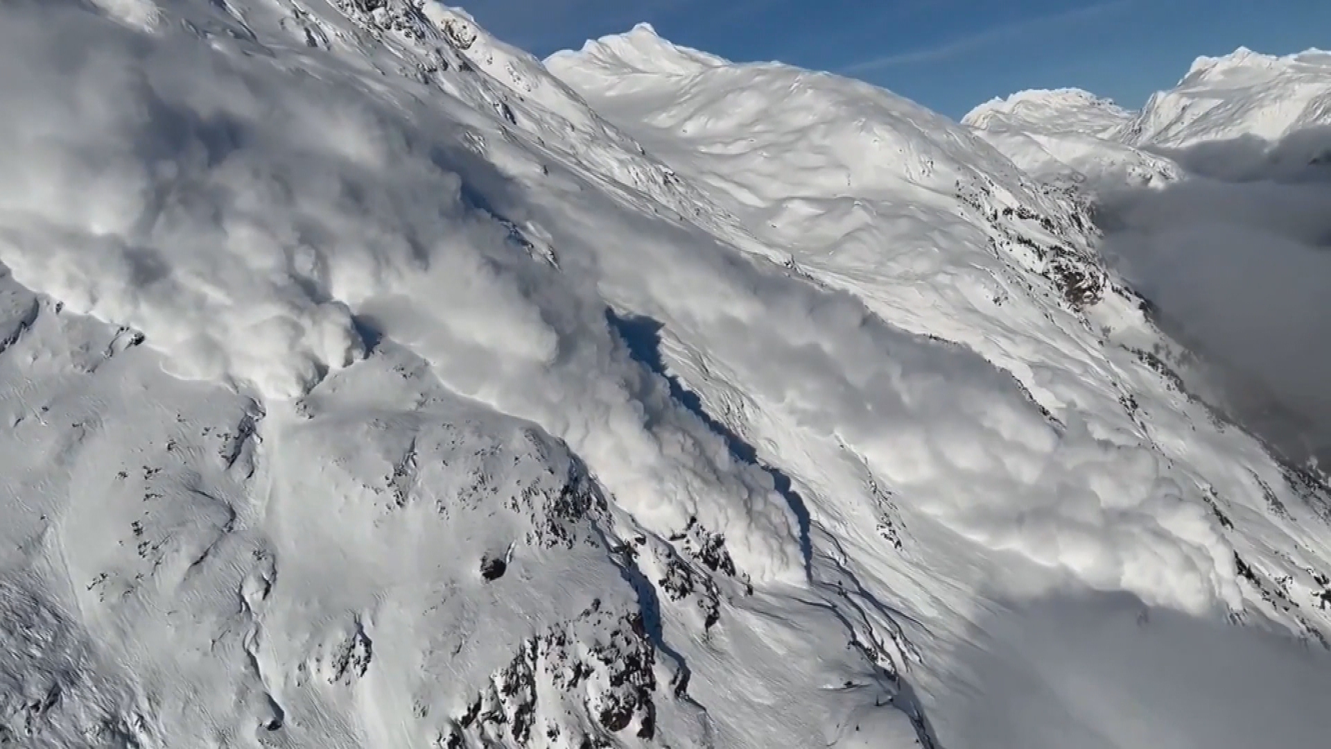 Special avalanche warning for parts of B.C.