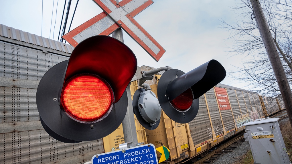 Taylor resident renews concerns over ‘extremely disruptive’ train whistle noise as council continues review