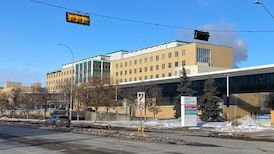 Man seriously injured in Edmonton emergency room attack: EPS