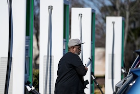 New vehicle sales down, zero-emissions sales up 47%: StatCan