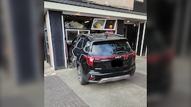 SUV crashes into Nanaimo sushi restaurant 