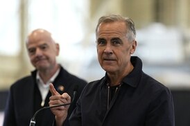 Carney going to New York this week to meet with business leaders, court investment