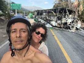 ‘I just want to get home’: Edmontonians stuck in Mexico despite flights resuming 