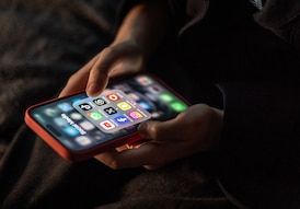 Expert warns of ‘unintended consequences’ if Canada implements youth social media ban