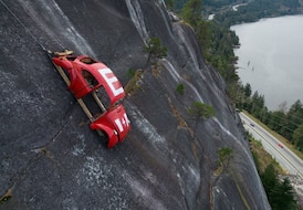 Portion of park closed as Volkswagen shell hangs on rock face in Squamish, B.C.