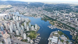 41-year-old charged after witness intervened in Vancouver purse snatching, police say