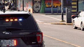 Police in Nanaimo, B.C., searching for 2 suspects after morning stabbing