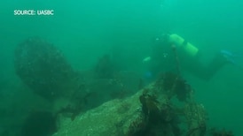 Divers document decay of sunken tug in Victoria’s Inner Harbour 