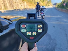 Motorcyclists caught speeding on Sea to Sky immediately after picking bikes up from impound: police