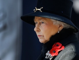 Royals choose historian to write Queen Elizabeth’s biography