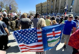 ‘Could have a complete disaster on your hands’: Economics professor on costs of Alberta separation