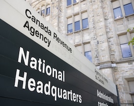 Canada Revenue Agency to require public servants in office 4 days a week: union