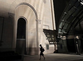 Women less likely than men to get flexible work arrangements: survey