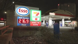 ‘Fill up now’: Gas prices likely to keep surging in Metro Vancouver, analyst warns
