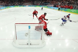 Fans held breaths, and bladders, during Canada-U.S. gold medal game, Epcor data shows