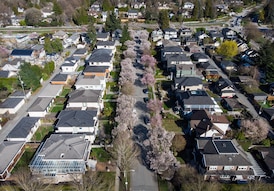 Vancouver home sales down 2.5% in April but detached market trending upward: board