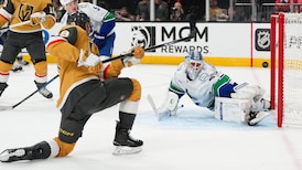Canucks losing streak continues with 4-2  loss to Golden Knights