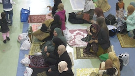 ‘Eid Mubarak’: End of Ramadan celebrated in Edmonton