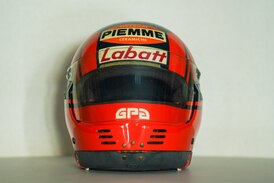 Helmet worn by Canadian F1 great Gilles Villeneuve sells for record US$1.25M