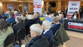 Edmonton police share fraud prevention tips with seniors 