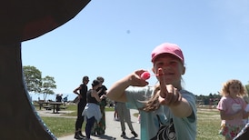 B.C. beach day brings deaf and hard-of-hearing kids together