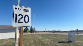 Former tow truck driver predicts more near misses, car pileups as Alberta looks to increase highway speed limits