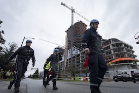 Province announces new crane safety program after deadly accidents 